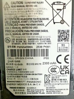 Motorola MOTOTRBO R2 Portable Two-Way Radio UHF 400-480MHz IP55 AAH11YDC9JA2AN