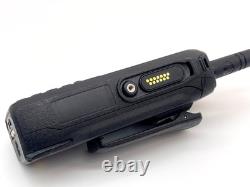 Motorola MOTOTRBO R7 DMR II UHF 403-512Mhz 64Ch Two Way Radio AAH06RDN9WA1AN