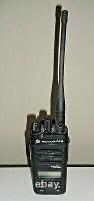 Motorola MOTOTRBO XPR3500e Model AAH02RDH9VA1AN Two Way Radio & FREE SHIPPING