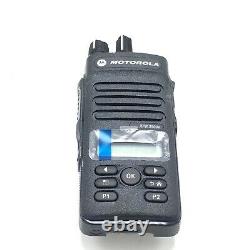Motorola MOTOTRBO XPR3500e UHF Model AAH02RDH9VA1AN Two Way Radio With Charger