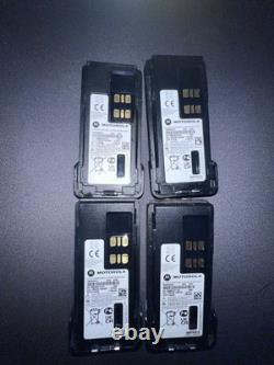 Motorola MOTOTRBO XPR3500e UHF Two Way Radio (model AAH02RDH9VA1AN)