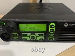 Motorola MOTOTRBO XPR4580 806-941 MHz Two Way Radio 800 AAM27UMH9LB1AN