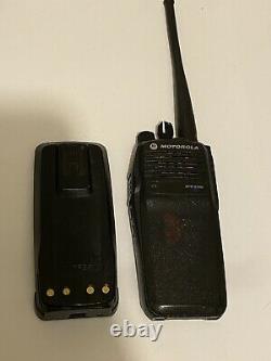 Motorola MOTOTRBO XPR6300 UHF 450-512 MHz DMR Digital Two Way Radio USED