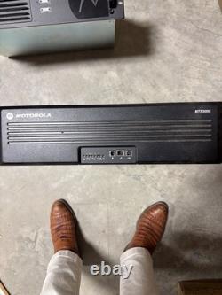 Motorola MTR3000 Two-Way Radio Base Station Repeater Unit