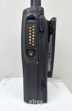 Motorola MTX8250 LS 800 MHz 16 Channel 2 Watt Portable Radio (Complete Kit)