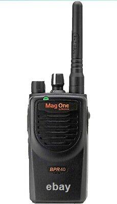 Motorola Mag One BPR40 4 Watt UHF Two Way Radio (450-470 MHz) AAH84RCS8AA1AN