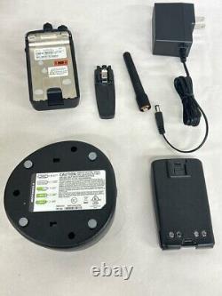 Motorola Mag One BPR40 4 Watt UHF Two Way Radio 450-470 MHz AAH84RCS8AA1AN