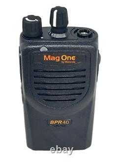 Motorola Mag One BPR40 4 Watt UHF Two Way Radio 450-470 MHz AAH84RCS