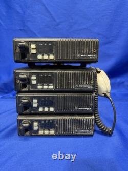 Motorola MaxTrac Two-Way Radio D45MWA5GB7AK 4 with Mics Radios Turn On Read