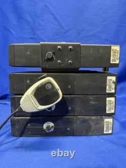 Motorola MaxTrac Two-Way Radio D45MWA5GB7AK 4 with Mics Radios Turn On Read