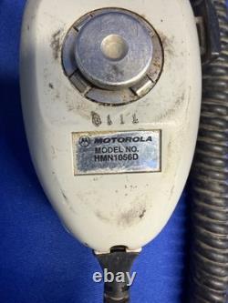 Motorola MaxTrac Two-Way Radio D45MWA5GB7AK 4 with Mics Radios Turn On Read