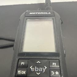 Motorola Mototrbo R7 Digital Portable Two-Way Radio AAH06UCN9RB1AN