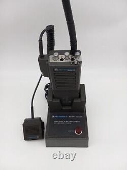 Motorola Mt500 Vintage Two Way Radio Nln-5490A 6 chanels, Used For Parts Only