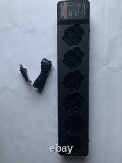 Motorola PMPN4589A Curve 6-Pocket Multi-Unit Charger Kit