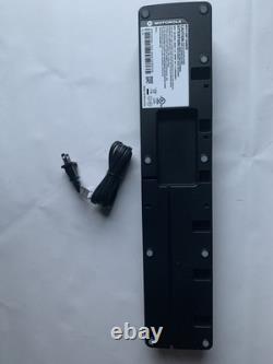 Motorola PMPN4589A Curve 6-Pocket Multi-Unit Charger Kit
