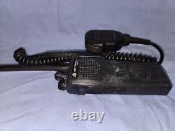 Motorola PR1500 Two-way Radio