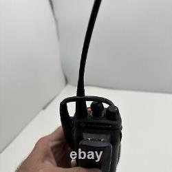 Motorola PR860 35-50 MHz Low Band Two Way Radio w Charger AAH45CEC9AA3AN