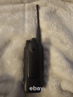 Motorola R2 Portable Two-Way Radio Digital UHF (400-480MHz) AAH11YDC9JA2AN
