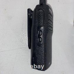 Motorola R2 Portable Two-Way Radio UHF 400-480MHz IP55 AAH11YDC9JA2AN MotoTrbo