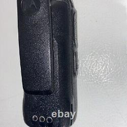 Motorola R2 Portable Two-Way Radio UHF 400-480MHz IP55 AAH11YDC9JA2AN MotoTrbo