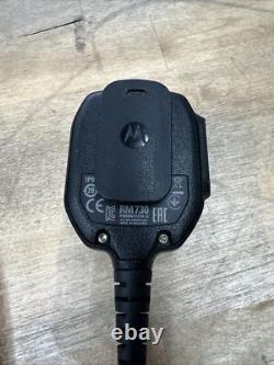 Motorola R7 MOTOTRBO AAH06RDN9WA1AN Two-Way Radio withCharger & RM730 Mic