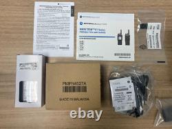 Motorola R7 Two-Way Digital Radio VHF 136-174 Mhz AAH06JDN9RA1AN 5W FKP Mototrbo