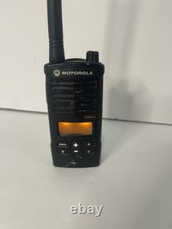 Motorola RDM2070d RDM20708FAAS VHF Two-Way Radio Walkie Talkie Extra Battery
