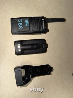 Motorola RDM2070d UHF 2-Channel Handheld Two-Way Radios Black with Charger