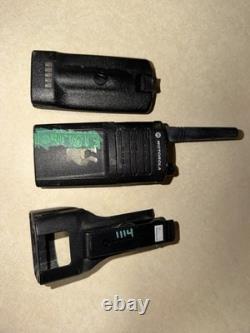 Motorola RDM2070d UHF 2-Channel Handheld Two-Way Radios Black with Charger