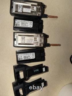 Motorola RDM2070d UHF 2-Channel Handheld Two-Way Radios Black with Charger