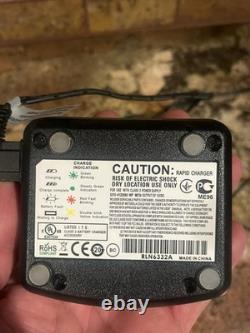 Motorola RDU2020 2-Channel Two-Way Handheld Radio Lot Of 2 Chargers Included