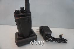 Motorola RDU4100 Two Way Radio 10 CH WithCharging Dock RDU4100BKN9BA TESTED WORKS
