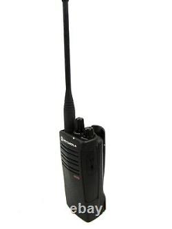 Motorola RDU4100 Two Way Radio UHF 438-470 MHz Walkie Talkie 4 Watt RU4100BKN9BA