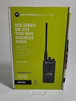 Motorola RDU4160D 16-Channel Two-Way UHF Radio with Display