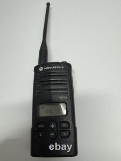 Motorola RDU4160d UHF Two Way Radio Walkie Talkie 16 Channel