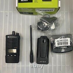 Motorola RDU4163D Two-Way Radio for Business 16-Channel UHF See Condition