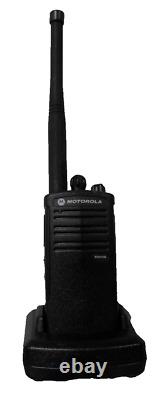 Motorola RDV5100 10-Channel VHF Two-Way Radio Black W BASE