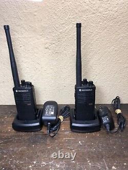 Motorola RDV5100 10-Channel VHF Two-Way Radio Water Resistant 2 Radios -3