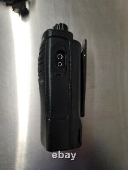 Motorola RDX RDU4100 Two Way Radio With OEM Battery & Charger