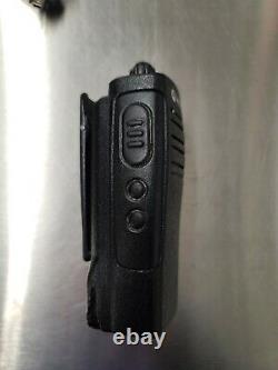 Motorola RDX RDU4100 Two Way Radio With OEM Battery & Charger