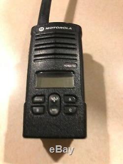 Motorola RDX Series RDM2070d Walmart MURS 7 Channel VHF Two Way Business Radio