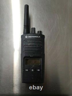 Motorola RMU2080D Two-Way Radio, 8 Channel, OEM Motorola Battery withCharger