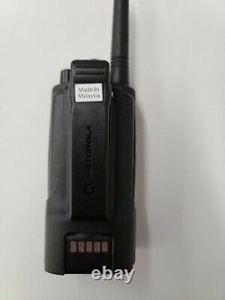 Motorola RMU2080D Two-Way Radio, 8 Channel with OEM Motorola Battery & Holster