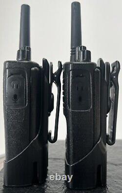 Motorola RMU2080d UHF Two Way Radio Set with Display & Full features 1 Charger