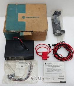 Motorola Radius CM300 146-174 32CH 25-45W AAM50KQF9AA1AN Two Way Radio