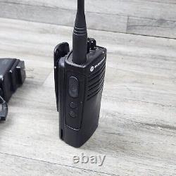 Motorola Radius CP110 2W 2 Channel MURS VHF Two Way Business Radio With2 Batteries