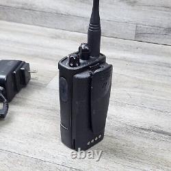 Motorola Radius CP110 2W 2 Channel MURS VHF Two Way Business Radio With2 Batteries