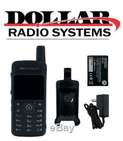 Motorola SL7550 UHF 403-470Mhz 2W 1000CH Digital Two Way Radio AAH81QCN9NA2AN