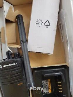 Motorola Solutions RDV5100 VHF Two-way Radio 5 watts 10 channels Pre Owned