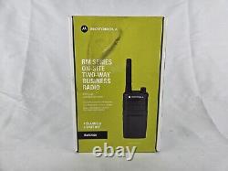 Motorola Solutions RMU2040 On-Site Two Way Radio 4 Channel UHF BRAND NEW